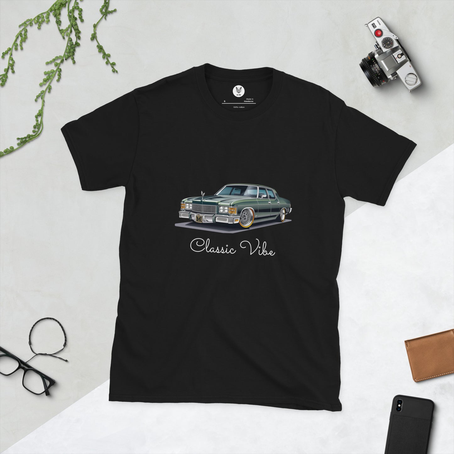 T-shirt unisex z krótkim rękawem „RETRO CAR” ID: 195 (PREMIUM)