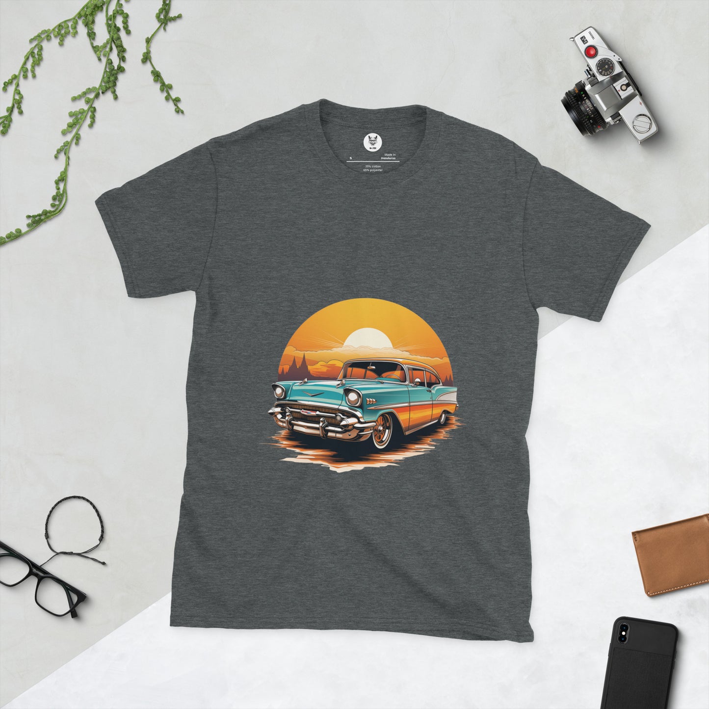 T-shirt unisex z krótkim rękawem „RETRO CAR” ID: 110 (PREMIUM)