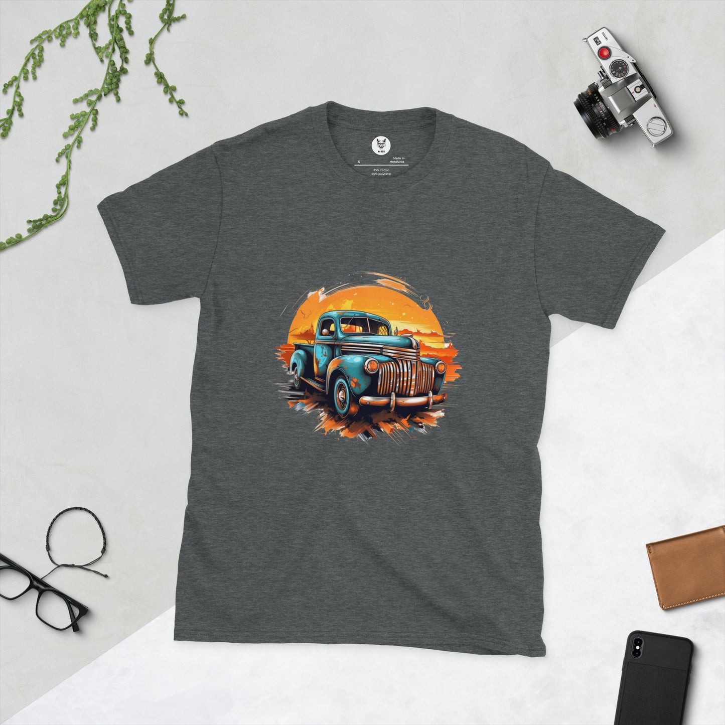 T-shirt unisex z krótkim rękawem „RETRO CAR” ID: 148 (PREMIUM)