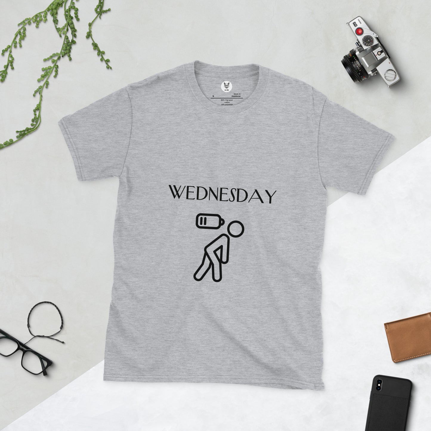 Koszulka unisex z krótkim rękawem „WEDNESDAY” id: 36 (PREMIUM)