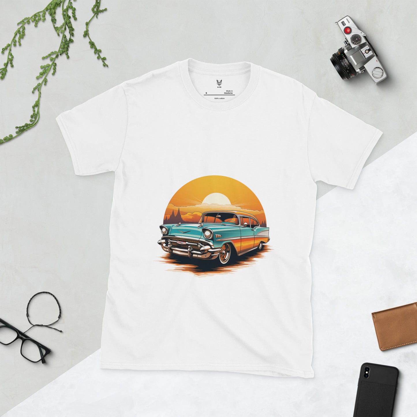 T-shirt unisex z krótkim rękawem „RETRO CAR” ID: 110 (PREMIUM)