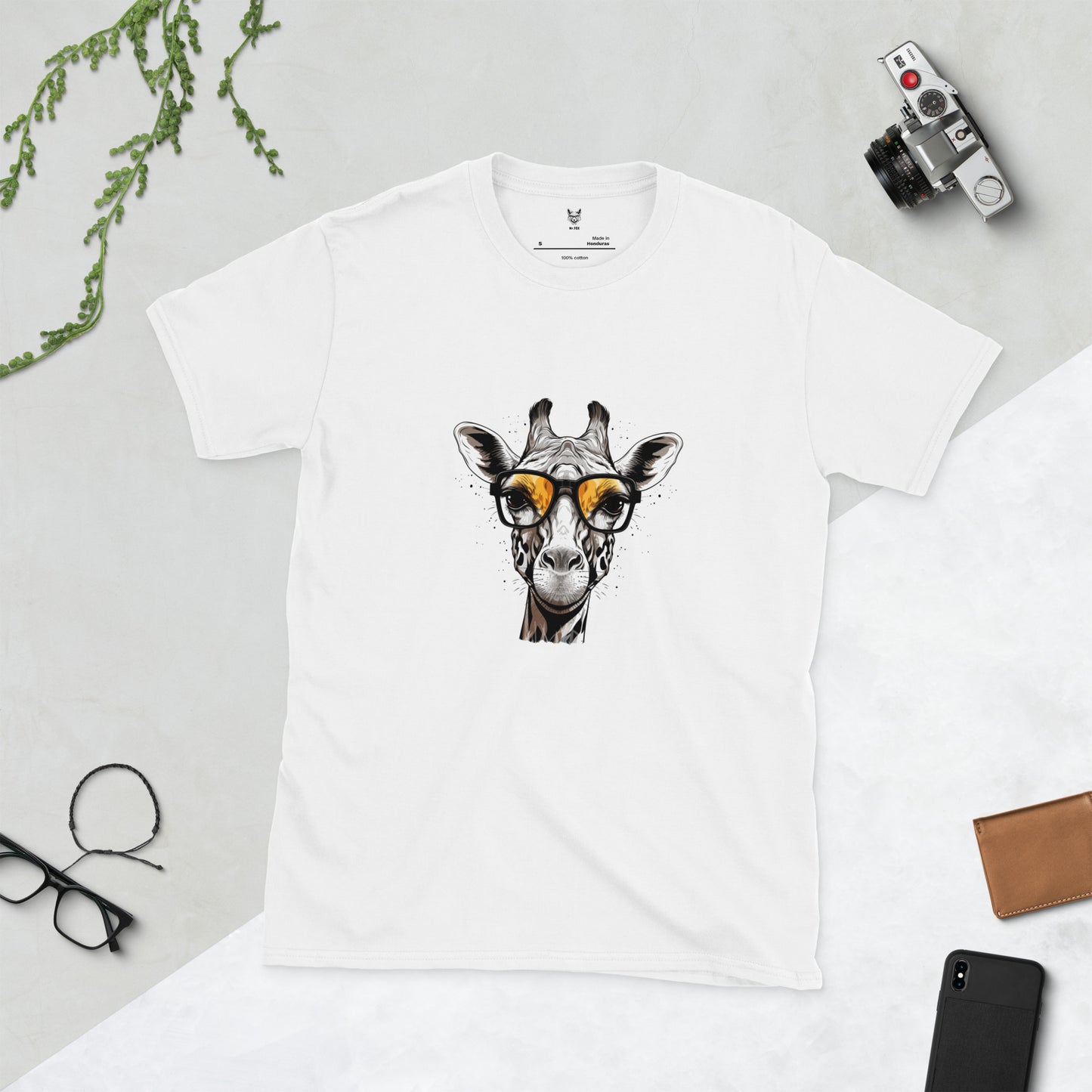 Short-Sleeve Unisex T-Shirt "GIRAFFE" id: 86 (PREMIUM)